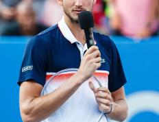 IM Sport-世界网球队绝地反击欧洲网球队，梅德韦杰夫爆发神勇的简单介绍