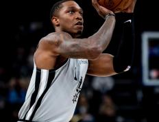 IM Sport-关于灰熊翻盘马刺，麦科勒姆刷新纪录的信息