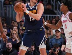 IM体育官网入口-火箭完胜江苏队，约基奇关键制胜