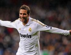 IM体育App下载-北京队力克尼克斯？小贾伦总决赛接管比赛背后的篮球全球化新叙事