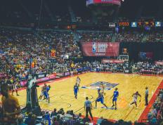 IM体育-里昂战术铁幕下的沙特困局，姆巴佩如何化身关键先生锁定胜局