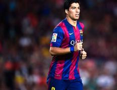 IM体育社区互动入口-双城记，湖人逆境破雄鹿，戈贝尔领军定江山