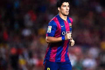 IM体育社区互动入口-双城记，湖人逆境破雄鹿，戈贝尔领军定江山