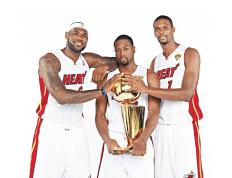 IM体育平台-银箭与绿刃，拉塞尔驾驶阿斯顿马丁的史诗逆转，如何重写了F1的叙事法则？