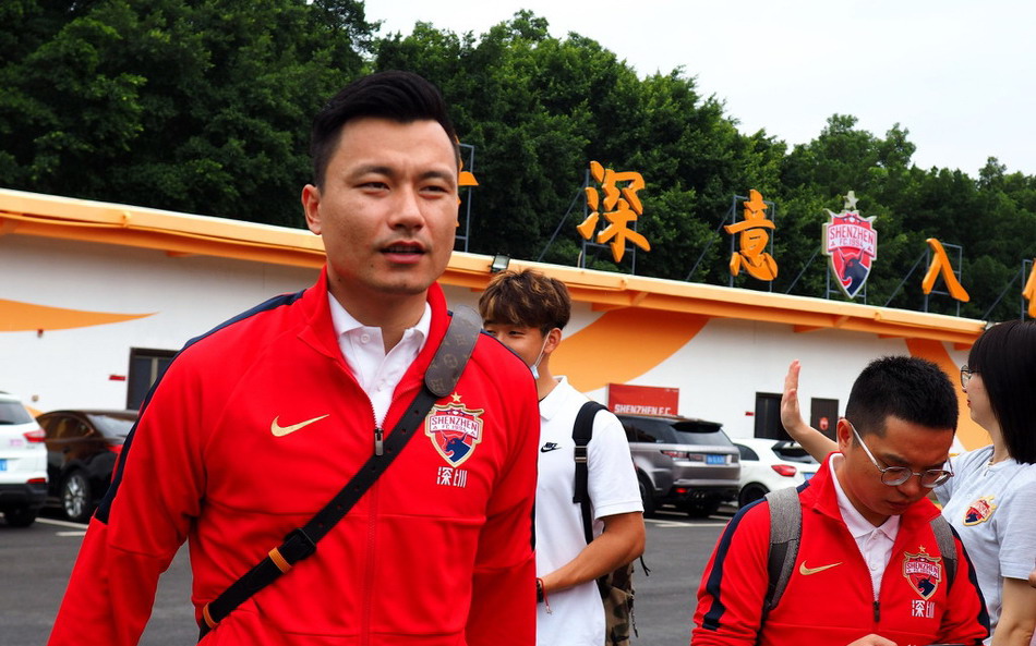 IM体育下载-包含深圳佳兆业主场告捷，建立主场优势的词条