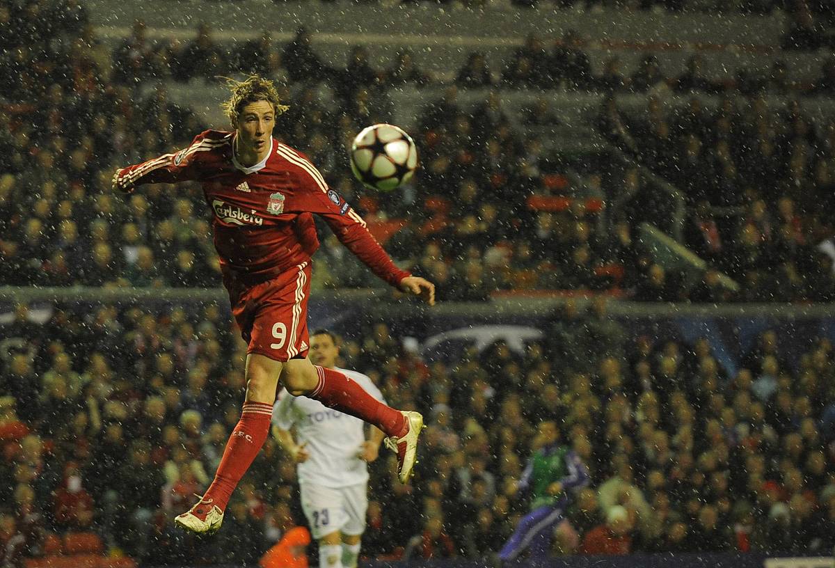 IM Sport-关于热门足球盛事蓄势待发!球队竞技风采的信息