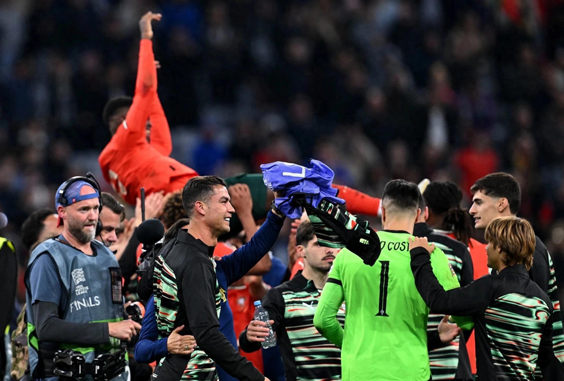 IM体育官方网站-欧预赛比赛揭晓胜负,球队全力备战冲击决赛的简单介绍