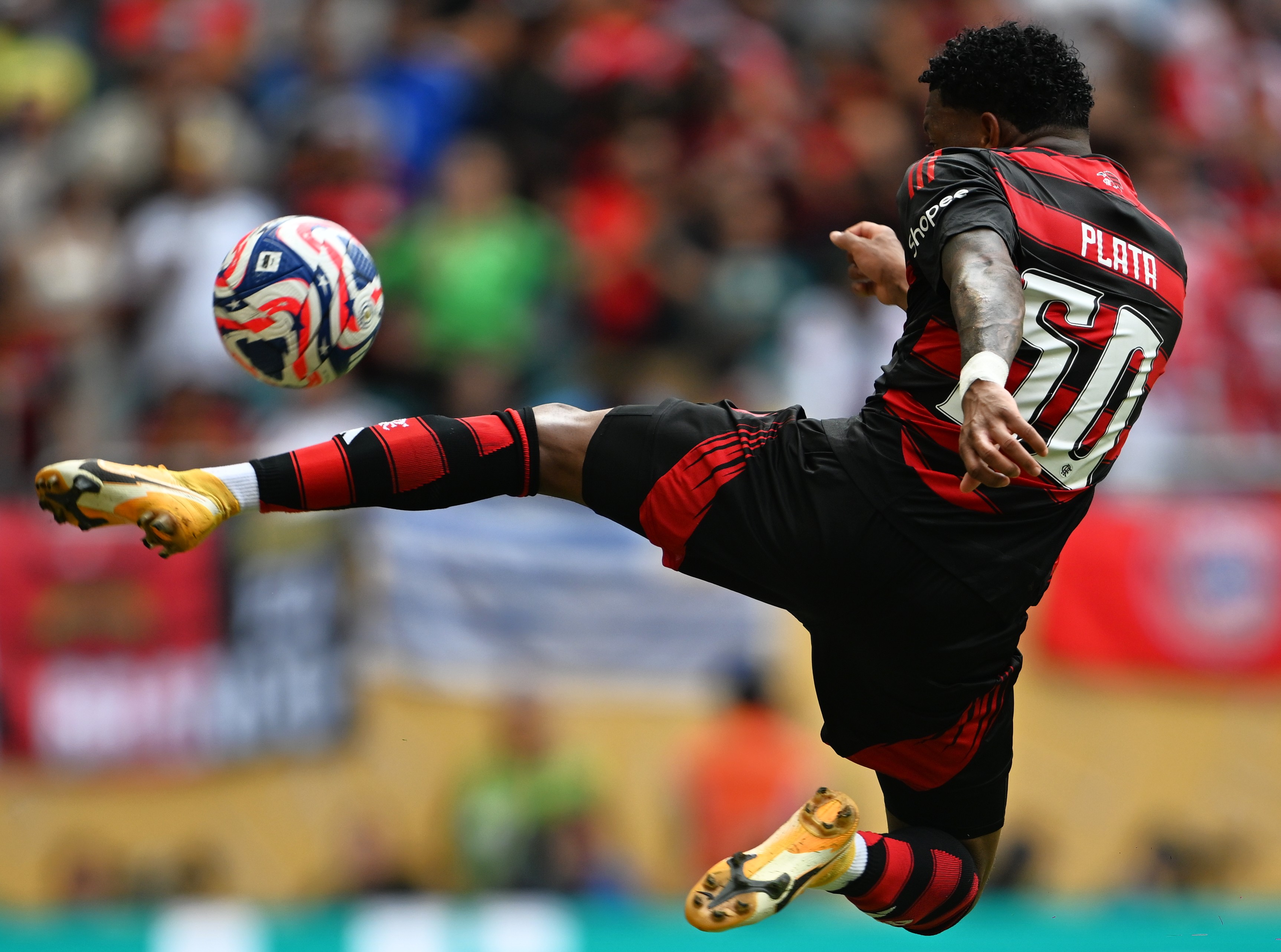 IM体育-关于拜仁慕尼黑豪取七连胜，实力无人能敌的信息