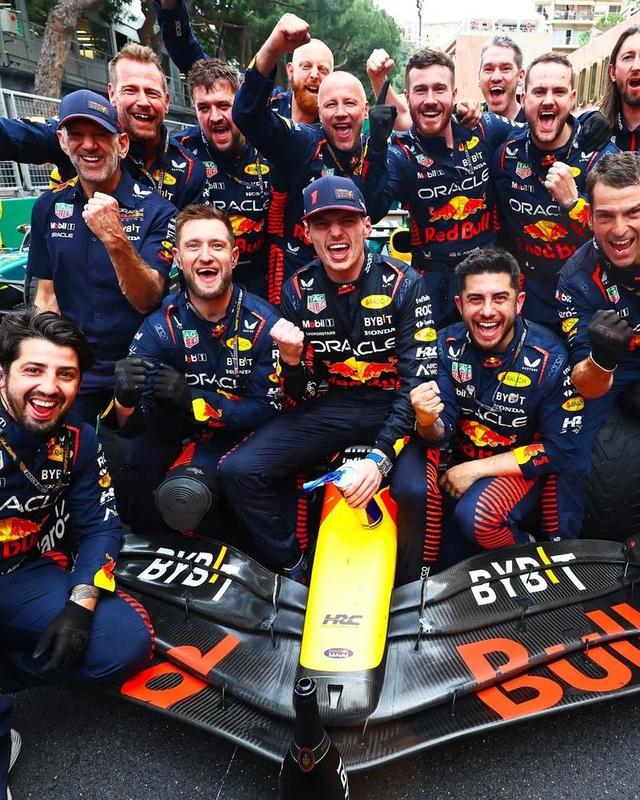 IM体育在线注册-关于哈斯车队碾压迈凯伦,维斯塔潘扛起全队的信息