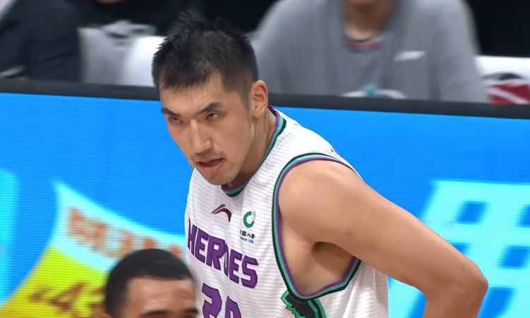 IM体育App下载-天津队绝杀步行者，陶汉林惊艳四座的简单介绍