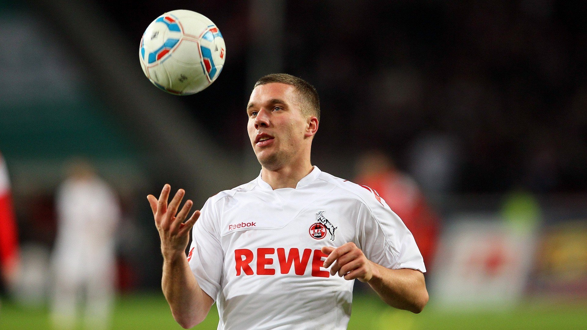 IM体育数据分析平台-当巴尔韦德照亮巴黎之夜，一场足球与命运的交错独白