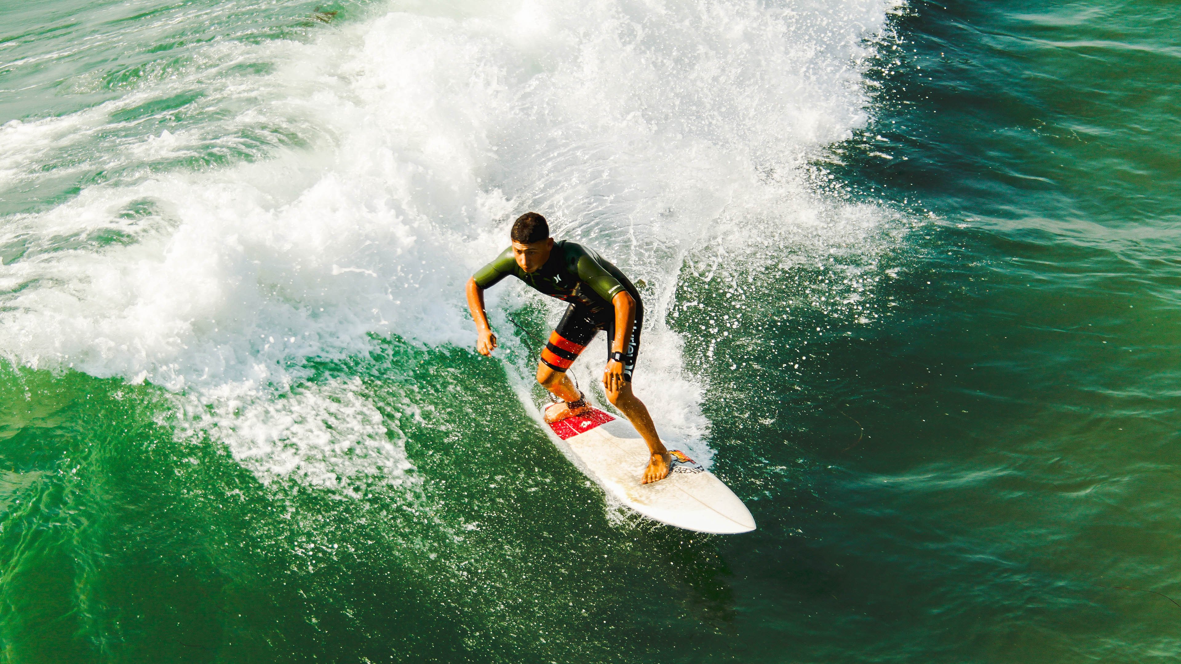 IM体育动画直播通道-双城记，从温布利到麦迪逊，决胜时刻的英雄叙事